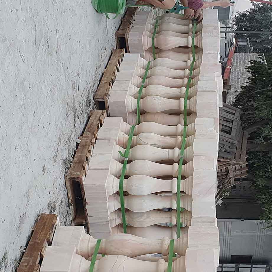 Đá hoa cương lan can